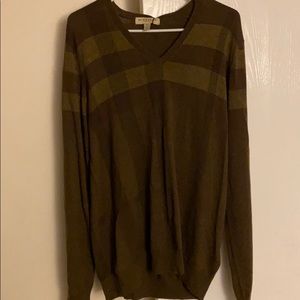 Burberry sweater